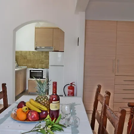 Poppy Aparthotel Amoudara (Lasithi)
