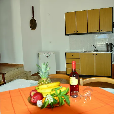 Aparthotel Poppy Amoudara (Lasithi)